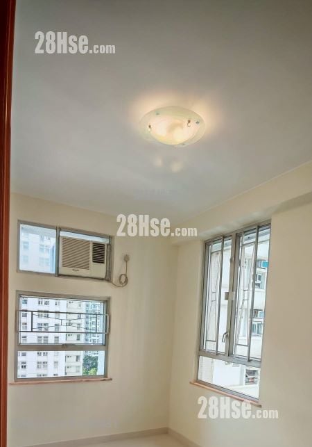 King Shan Court Sell 3 Bedrooms , 1 Bathroom 568 ft²