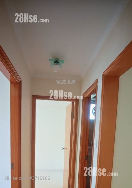 琼山苑 售盘 3 房 , 1 浴室 568 平方尺