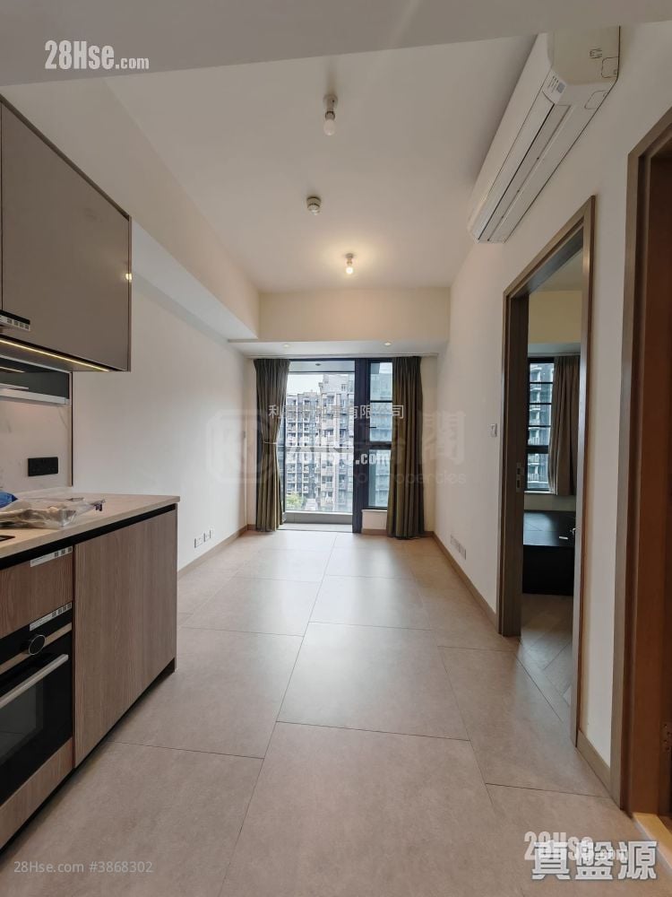Wetland Seasons Bay Rental 304 ft²
