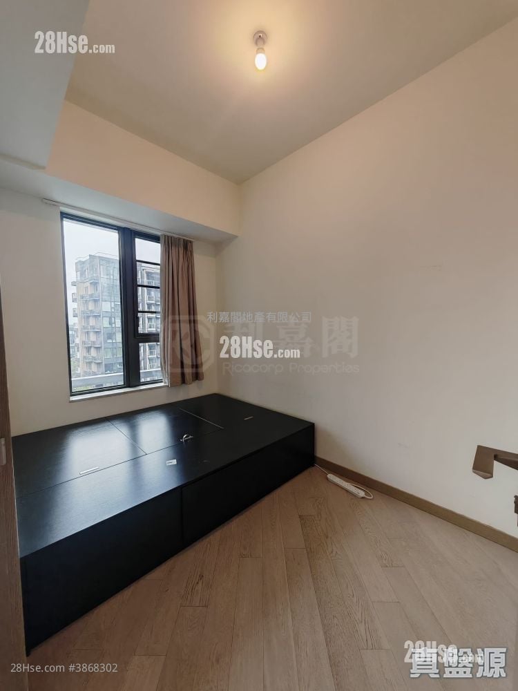 Wetland Seasons Bay Rental 304 ft²
