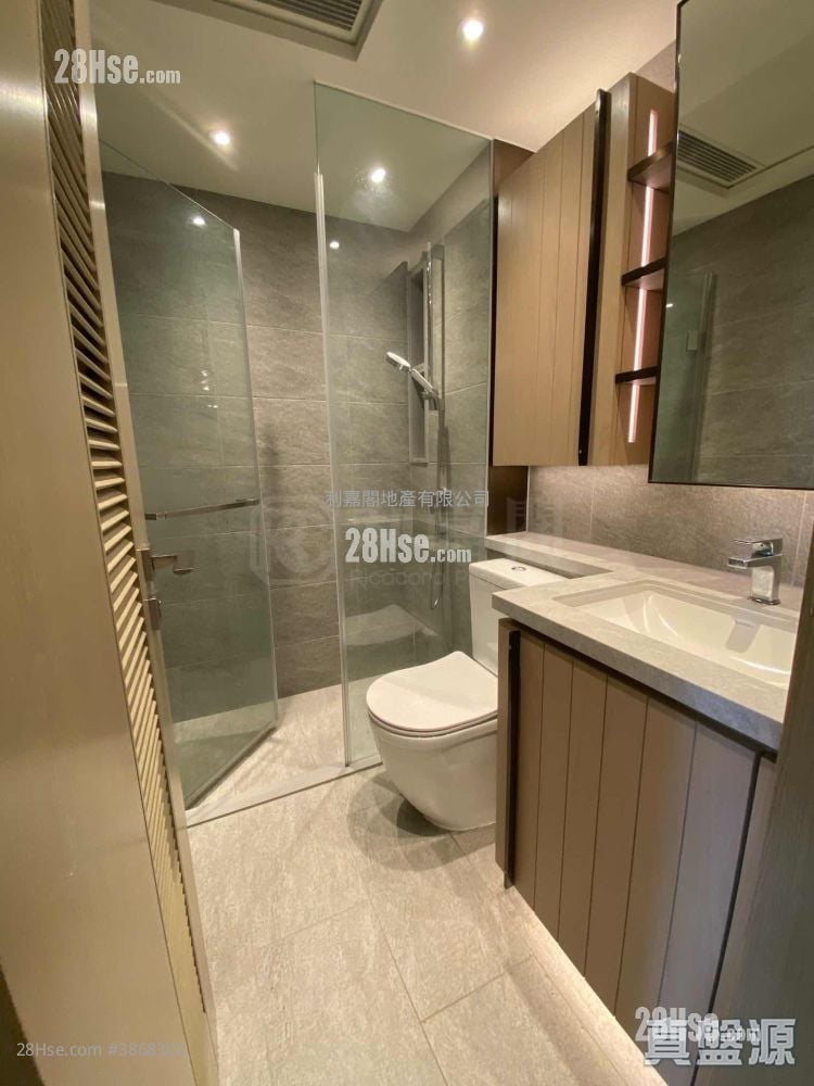 Wetland Seasons Bay Rental 304 ft²