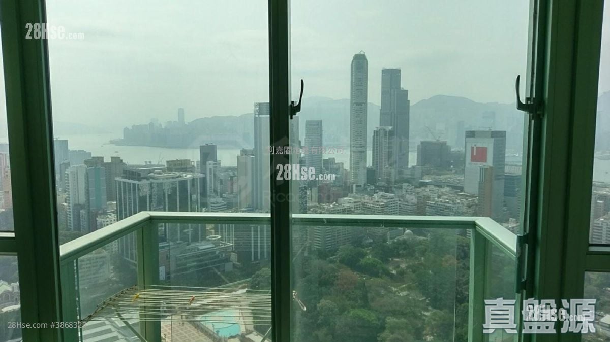 The Victoria Towers Rental 3 Bedrooms , 2 Bathrooms 920 ft²