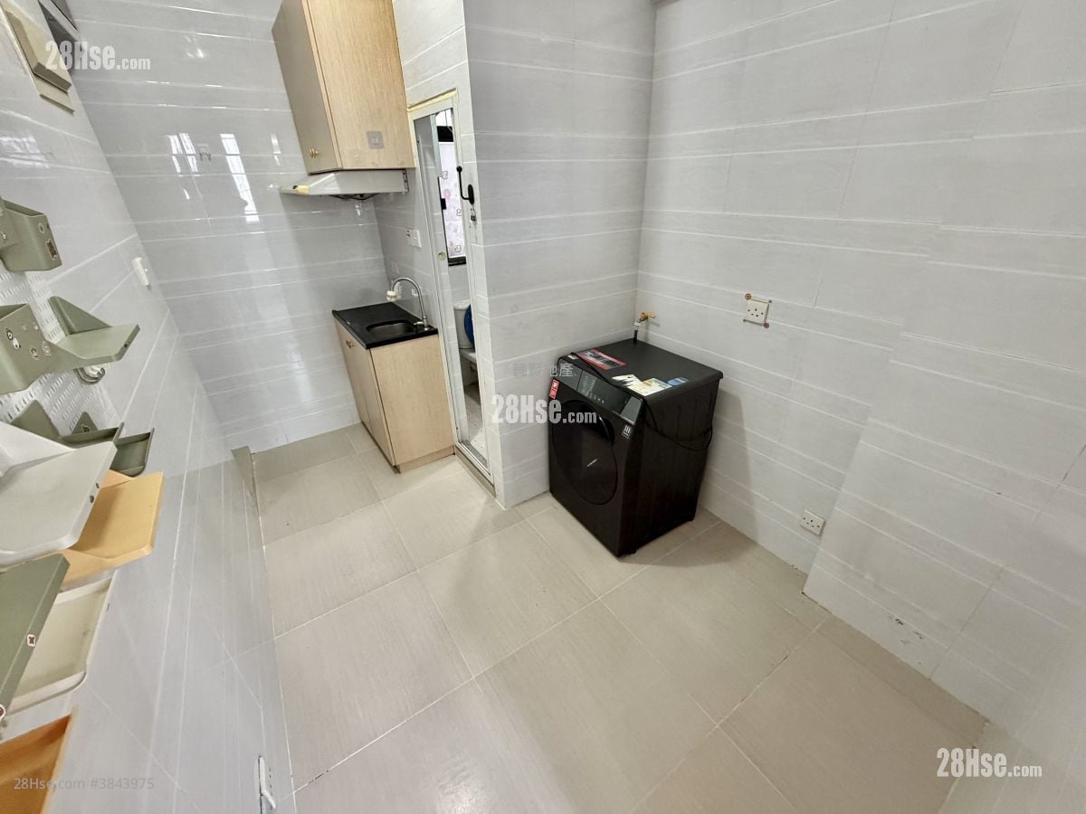 Wing Lok Building Rental 1 Bedroom , 1 Bathroom 155 ft²