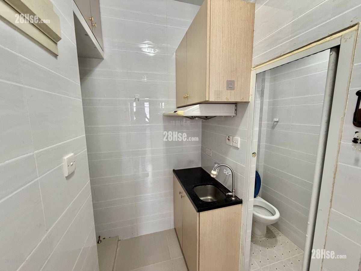 Wing Lok Building Rental 1 Bedroom , 1 Bathroom 155 ft²