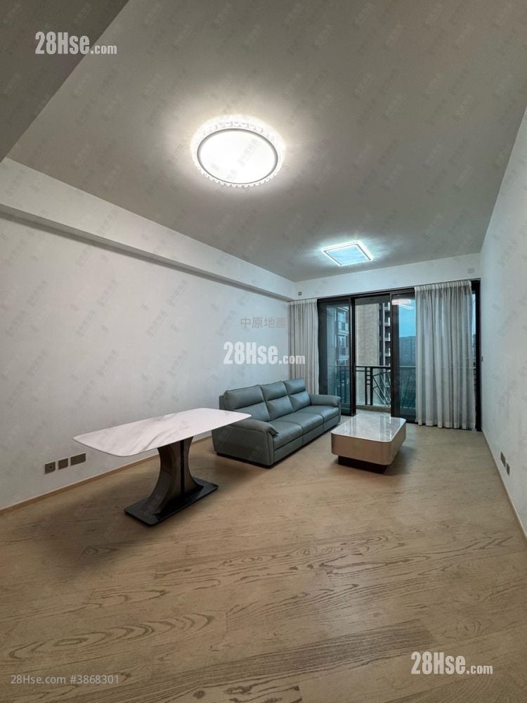 Grand Homm Rental 1,425 ft²