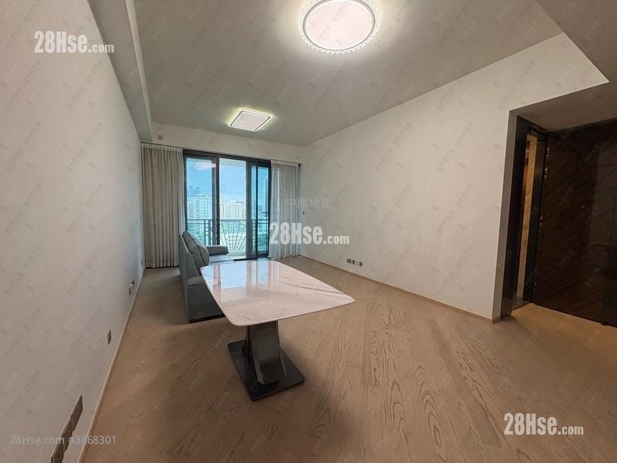 Grand Homm Rental 1,425 ft²