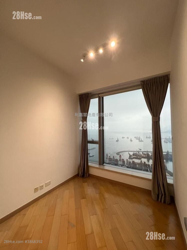 The Cullinan Sell 4 Bedrooms , 3 Bathrooms 1,294 ft²