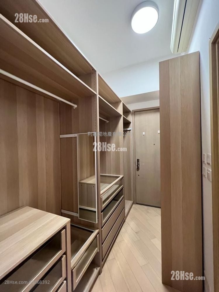 The Cullinan Sell 4 Bedrooms , 3 Bathrooms 1,294 ft²