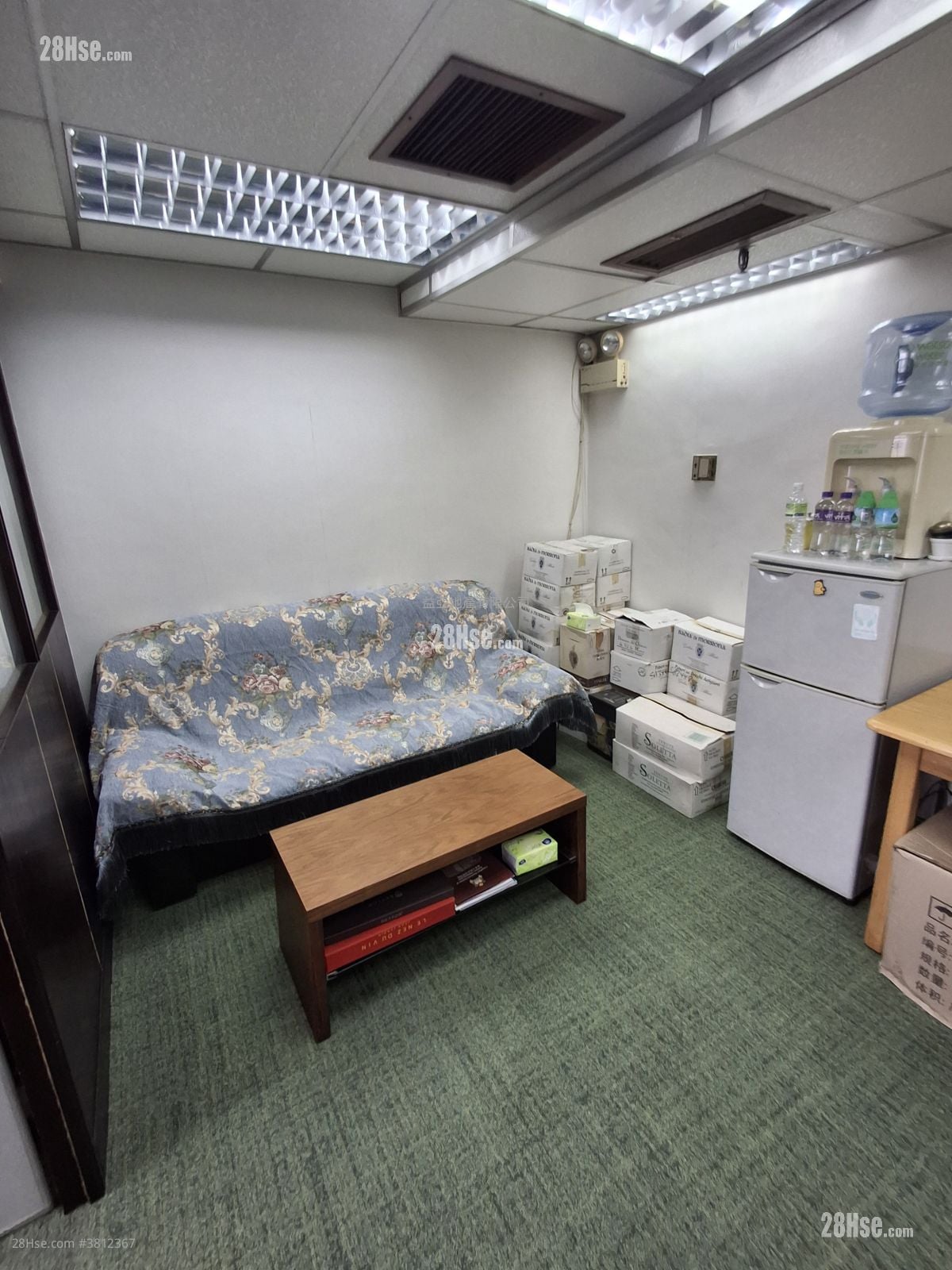 2。威勝商業大廈有2海景2房平租14K包差餉及管理費