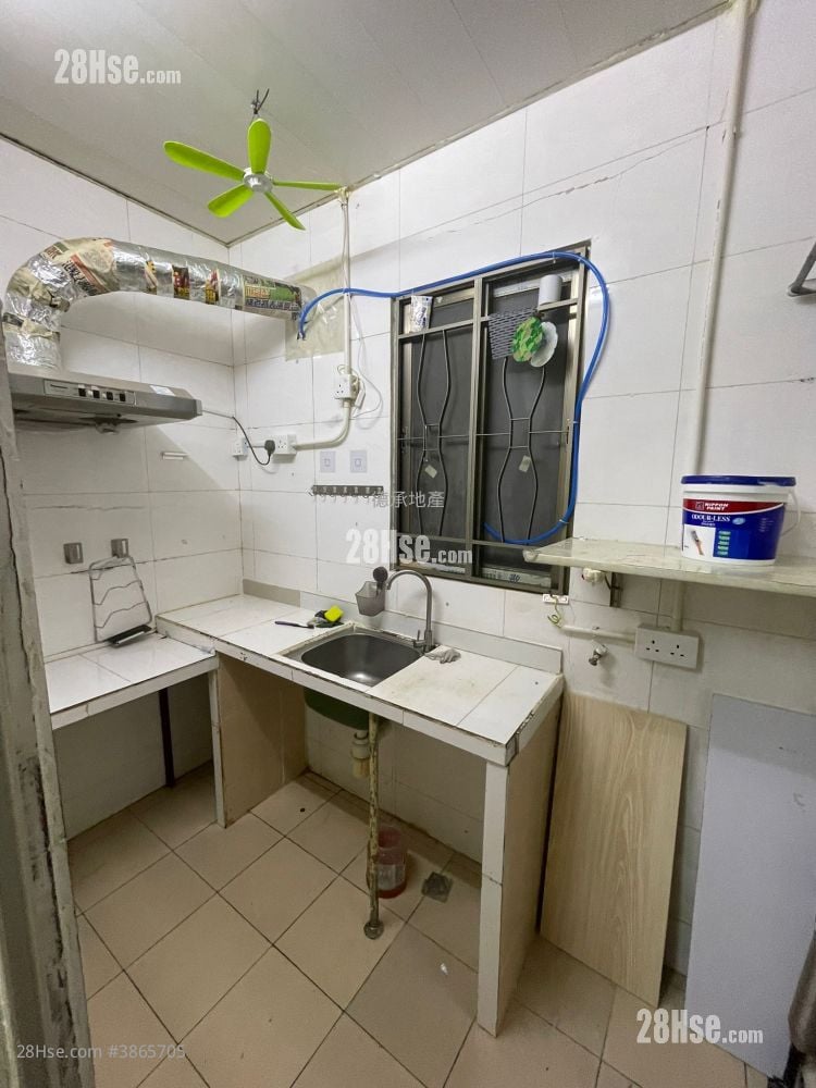 Village Rental 2 Bedrooms , 1 Bathroom