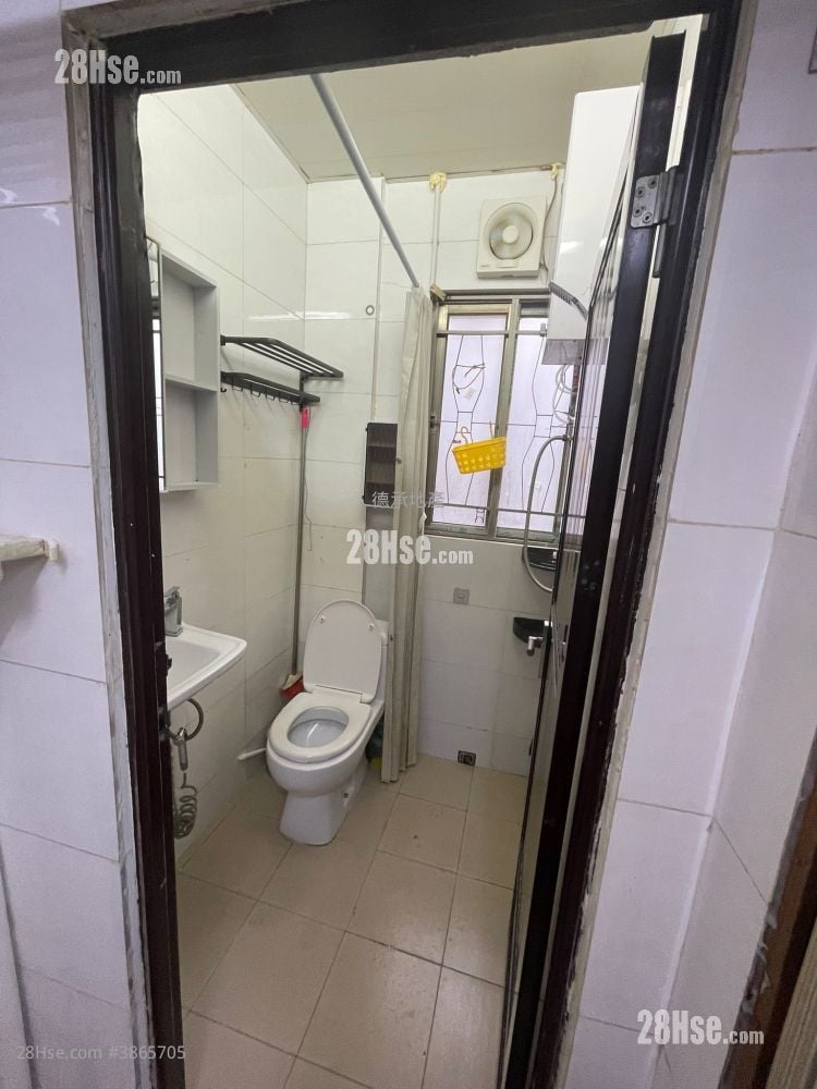 Village Rental 2 Bedrooms , 1 Bathroom