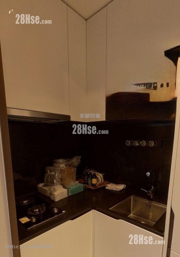 Eight Southpark Rental 349 ft²