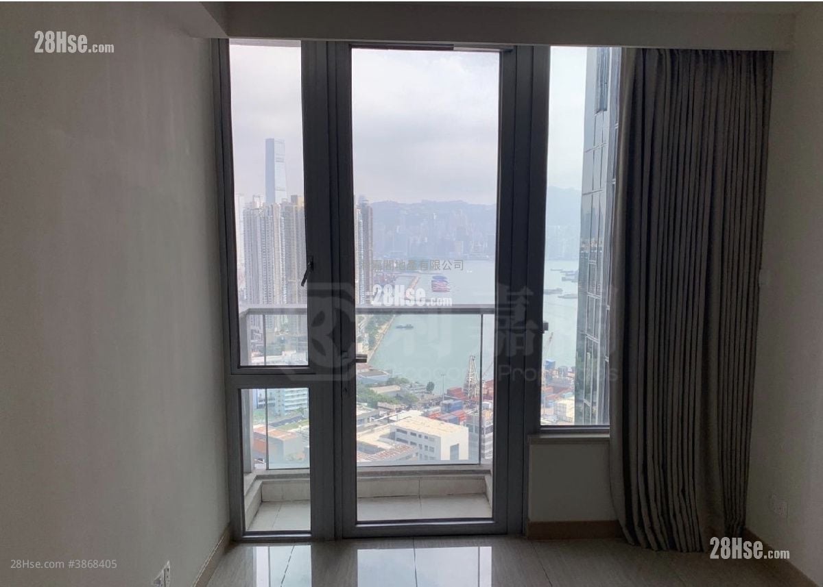 Cullinan West Rental 1 Bedroom , 1 Bathroom 350 ft²