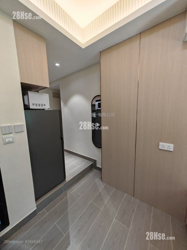 Hoi To Building Rental Studio , 1 Bathroom 160 ft²