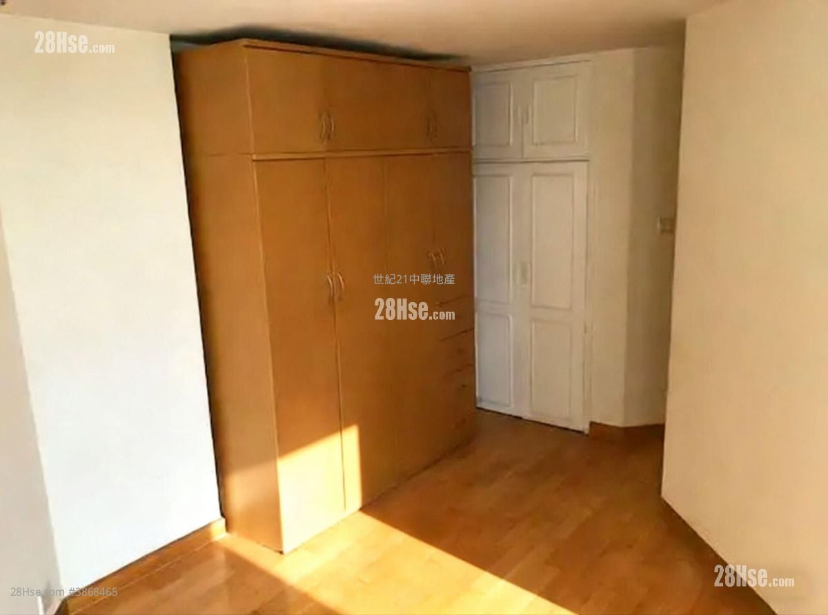 Taikoo Shing Sell 3 Bedrooms , 2 Bathrooms 1,015 ft²