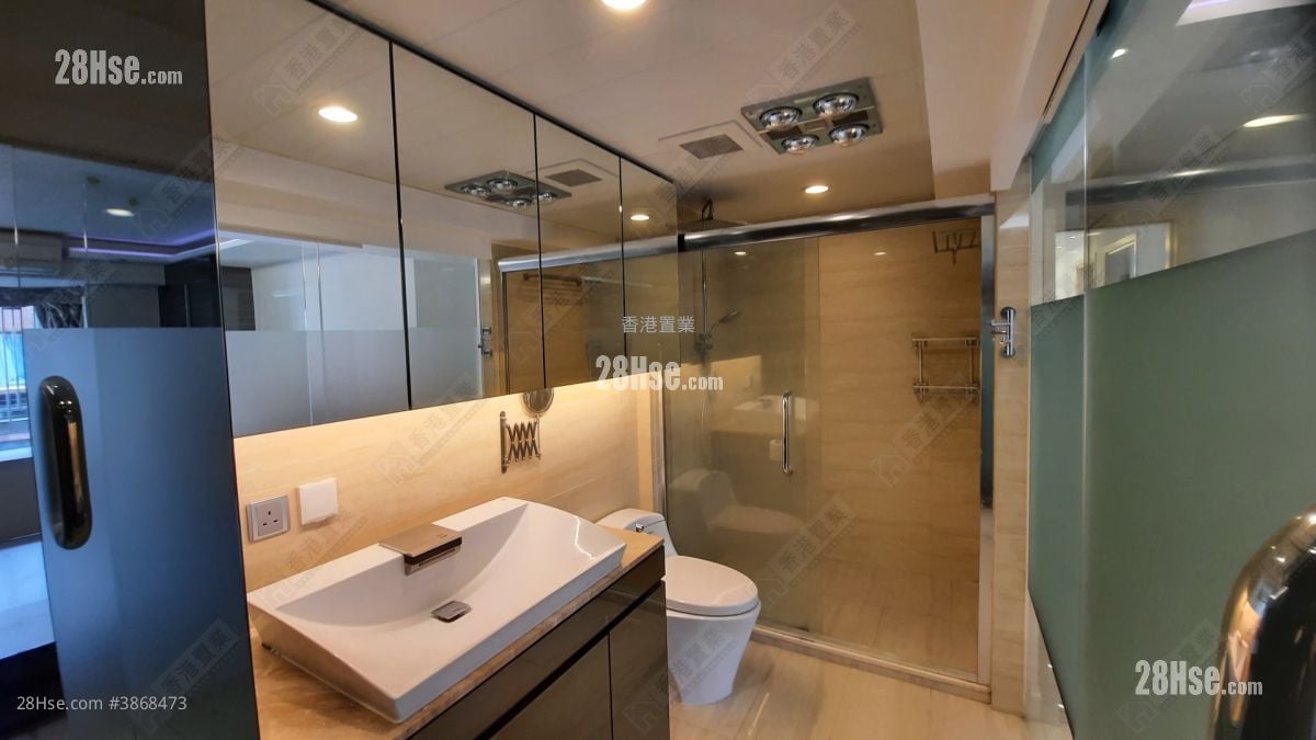 Beverly Villas Sell 3 Bedrooms 1,211 ft²