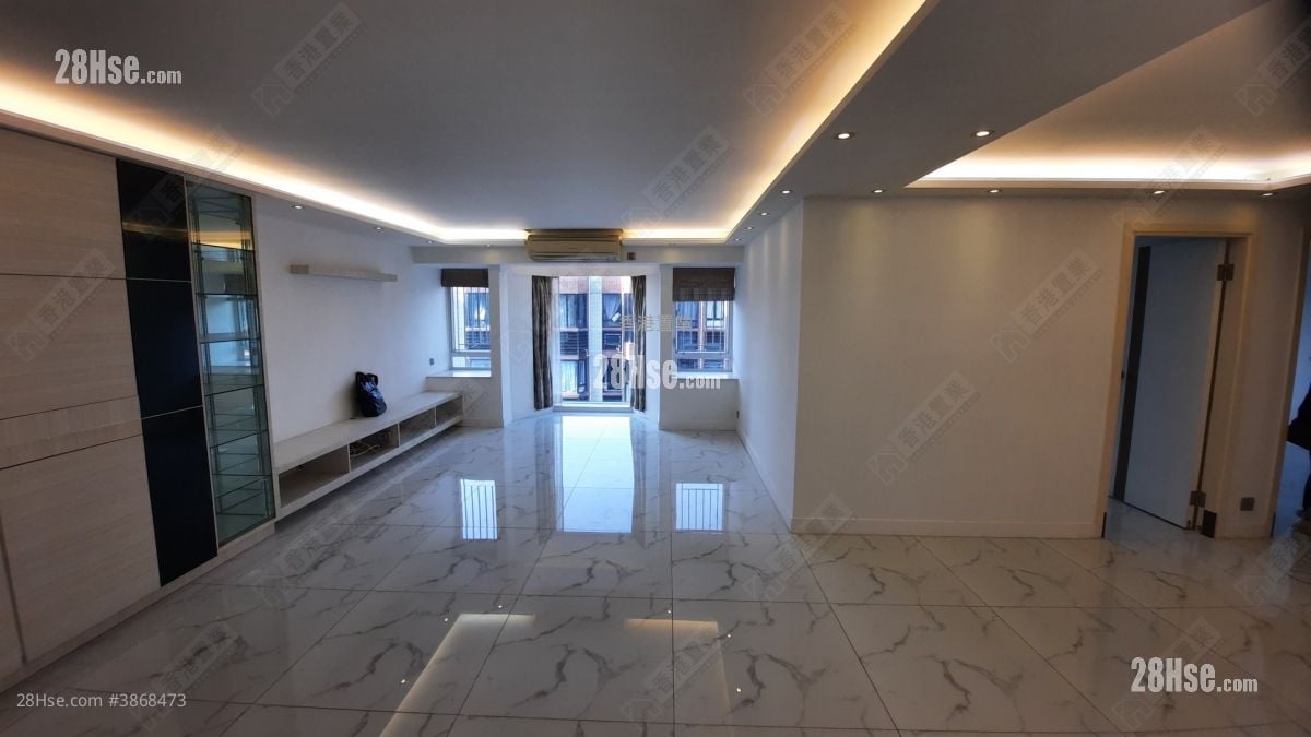 Beverly Villas Sell 3 Bedrooms 1,211 ft²