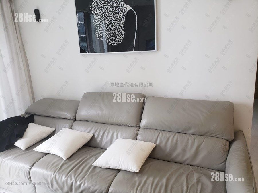 The Papillons Sell 3 Bedrooms , 2 Bathrooms 852 ft²