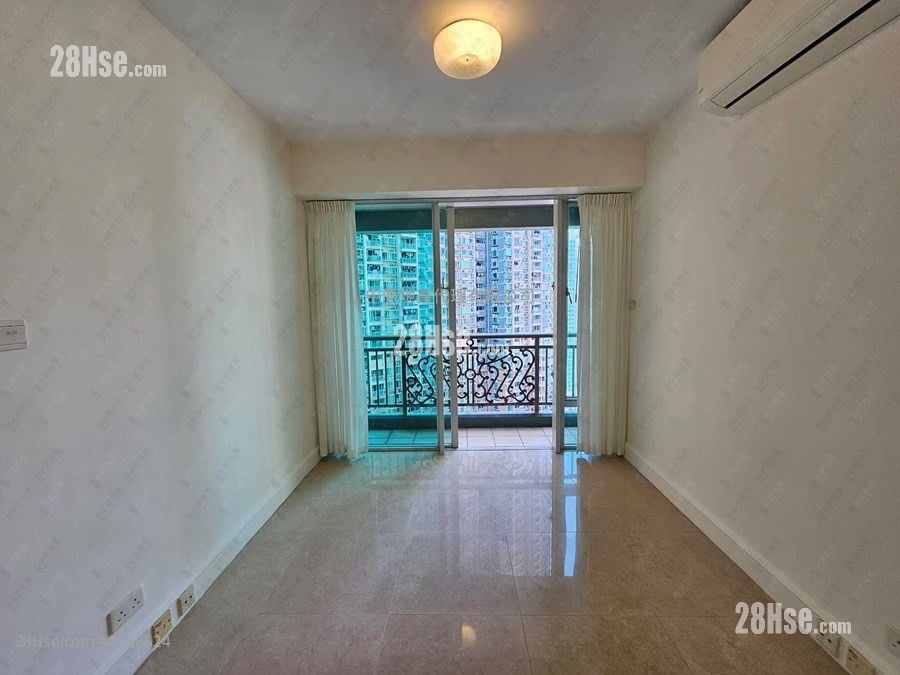 Metro Town Sell 2 Bedrooms 487 ft²