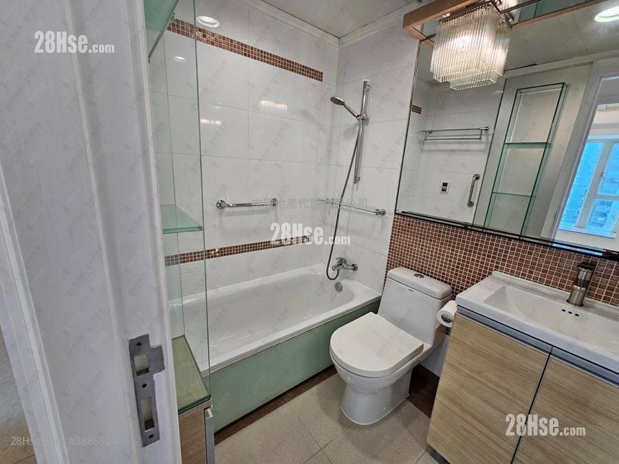 Metro Town Sell 2 Bedrooms 487 ft²