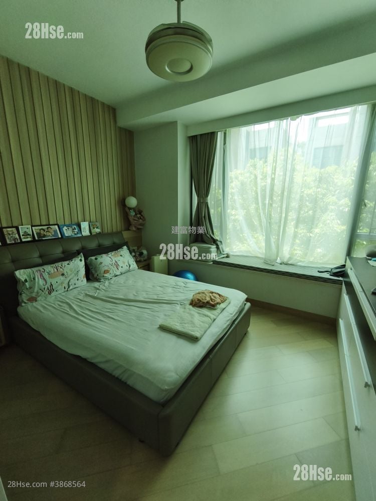 Phase I Of Park Villa Sell 5+ Bedrooms , 5+ Bathrooms 3,484 ft²