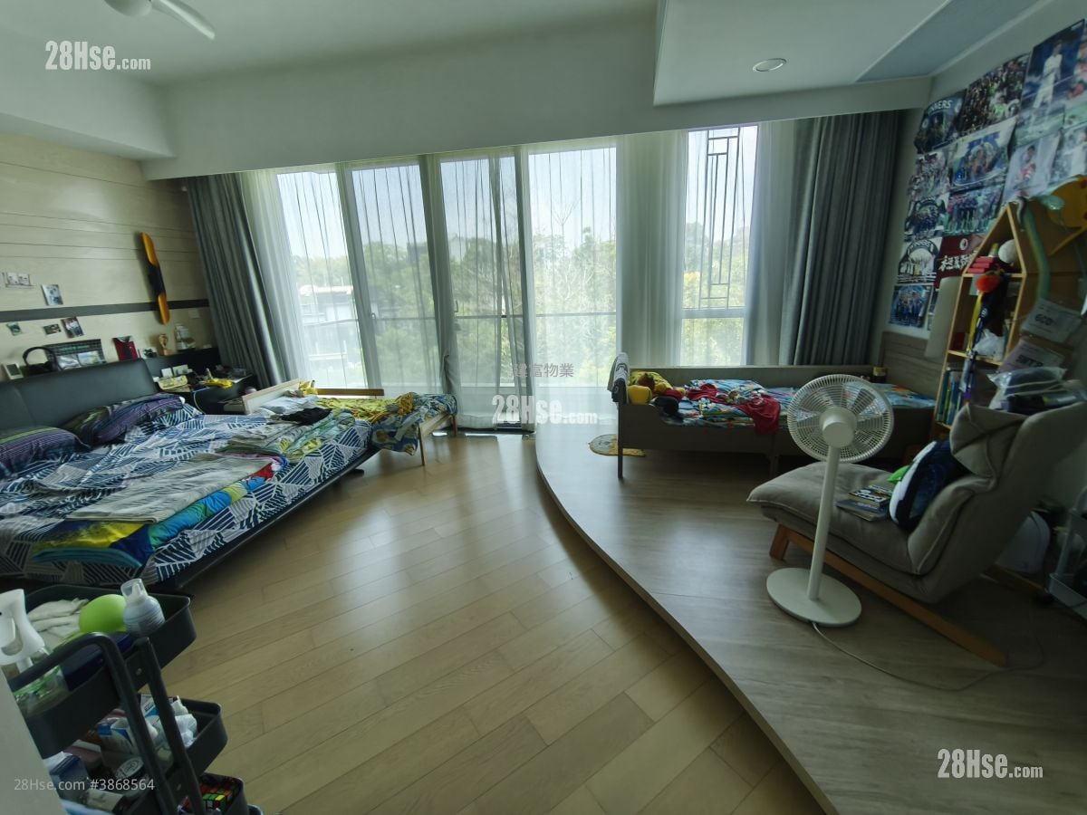 Phase I Of Park Villa Sell 5+ Bedrooms , 5+ Bathrooms 3,484 ft²