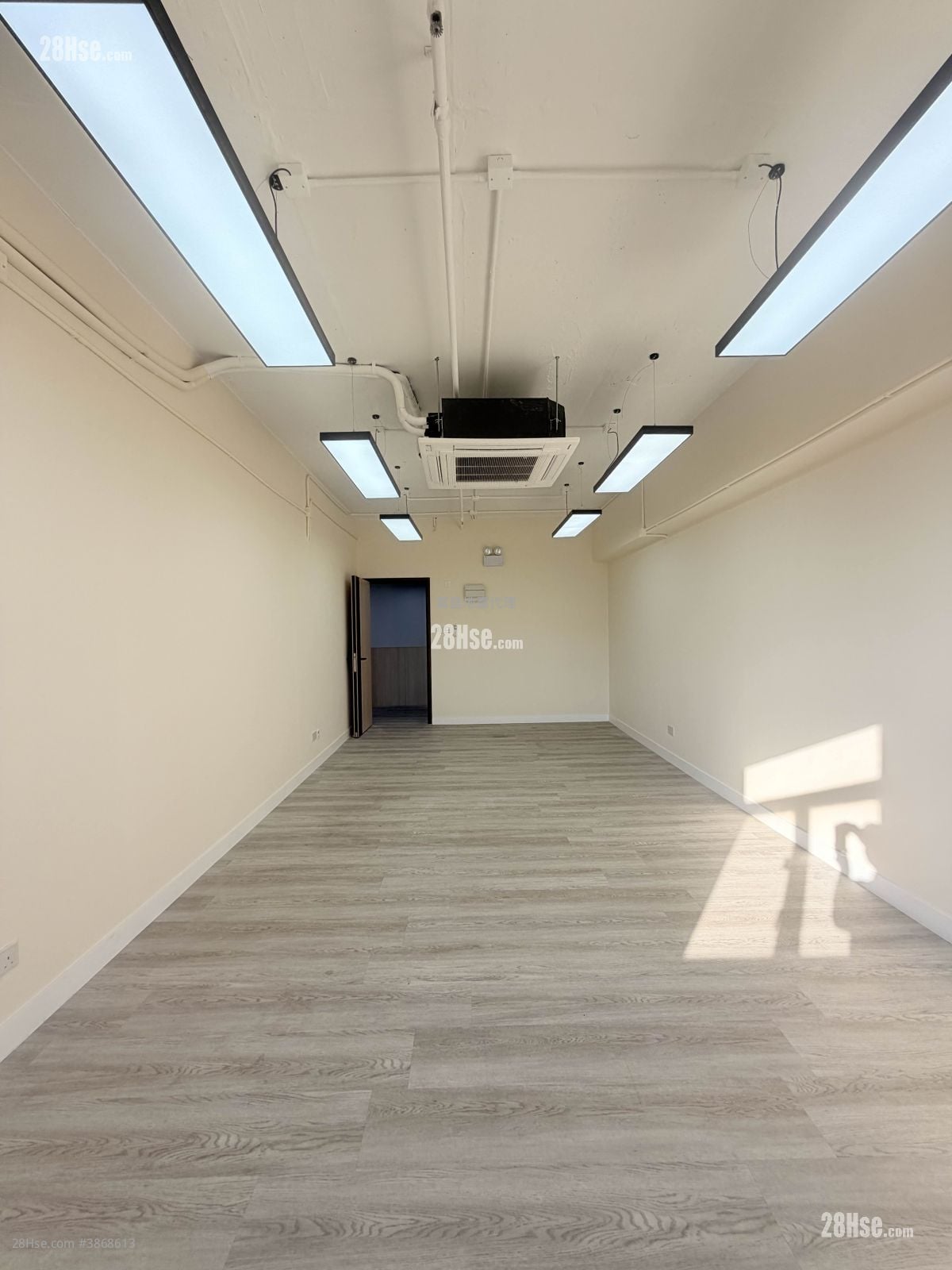 Hop Hing Industrial Building Rental 300 ft²