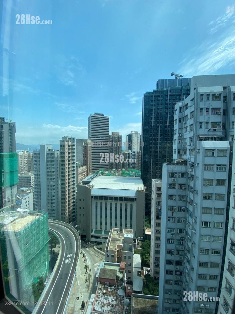 Cheong Wan Mansion Sell 2 Bedrooms , 1 Bathroom 346 ft²