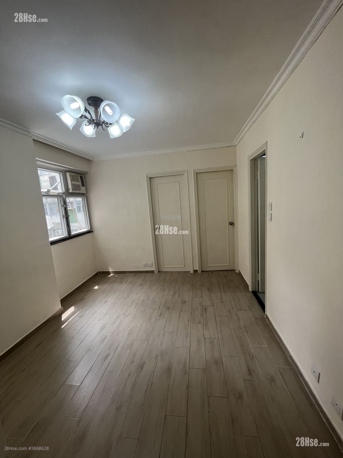 Wyler Gardens Rental 2 Bedrooms , 1 Bathroom 336 ft²