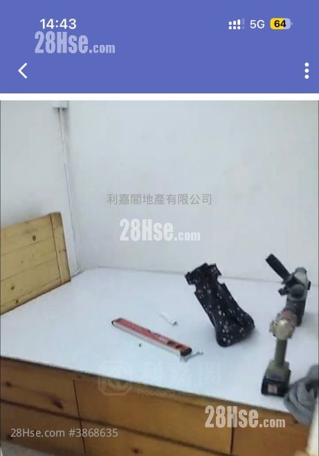 Hip Hang Mansion Sell 3 Bedrooms 543 ft²