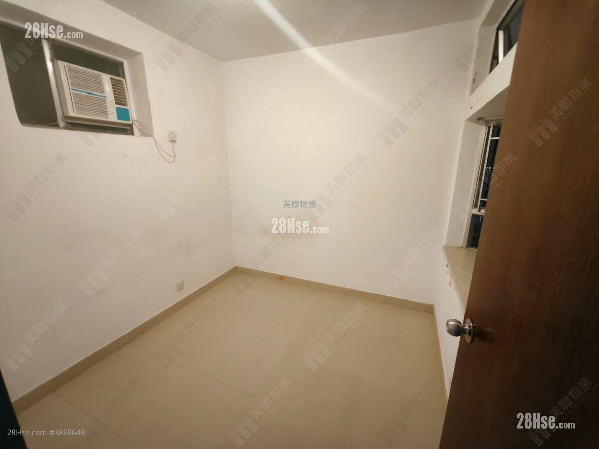 Riviera Gardens Sell 3 Bedrooms 497 ft²