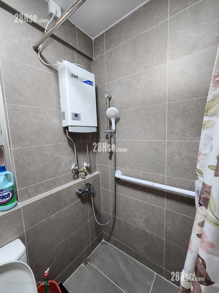 Bedford Gardens Rental 2 Bedrooms , 1 Bathroom 606 ft²