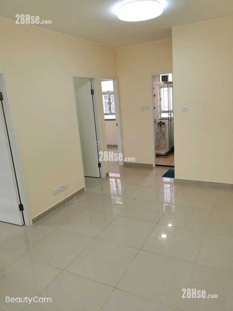 Chong Tak Building Rental 3 Bedrooms , 1 Bathroom 424 ft²
