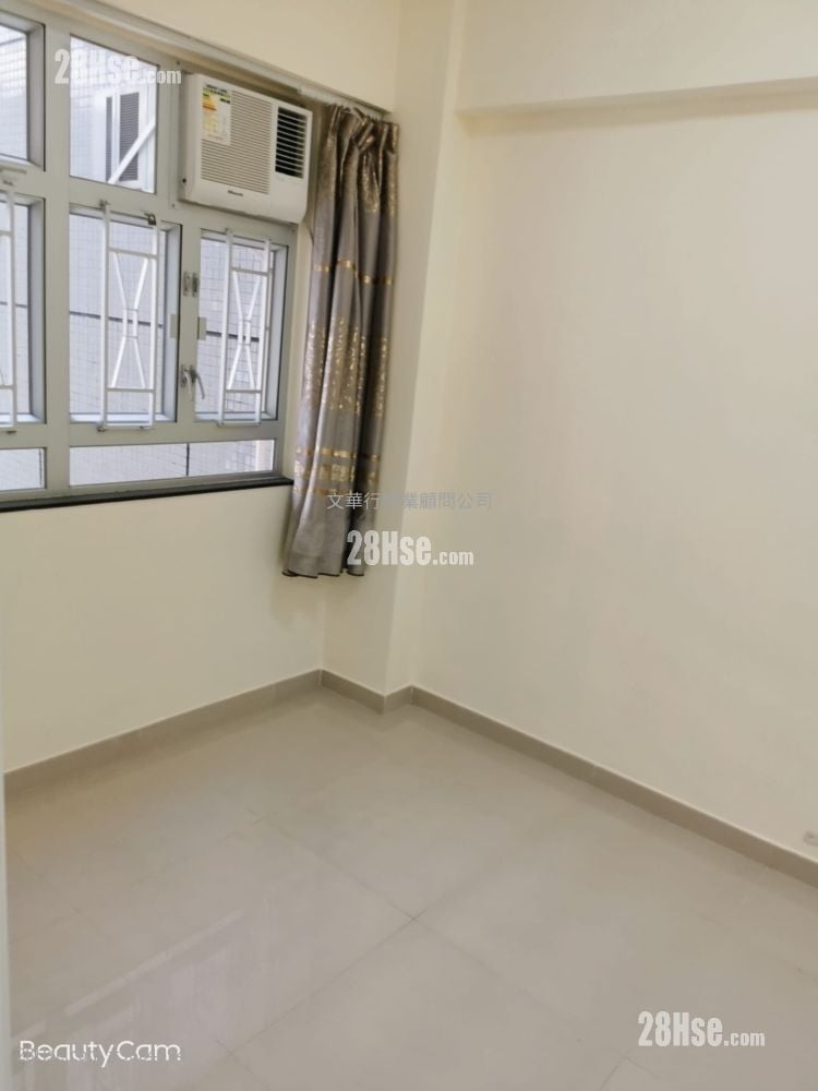 Chong Tak Building Rental 3 Bedrooms , 1 Bathroom 424 ft²