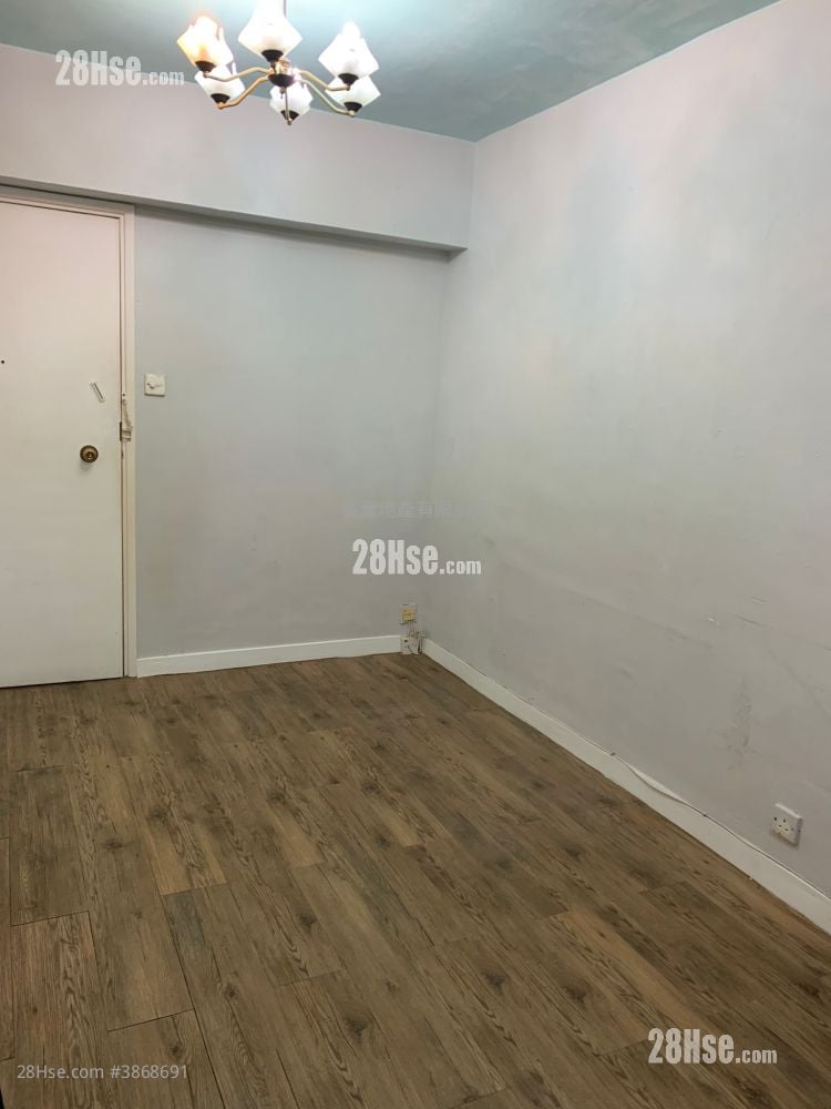 Billion Court Rental 2 Bedrooms , 1 Bathroom