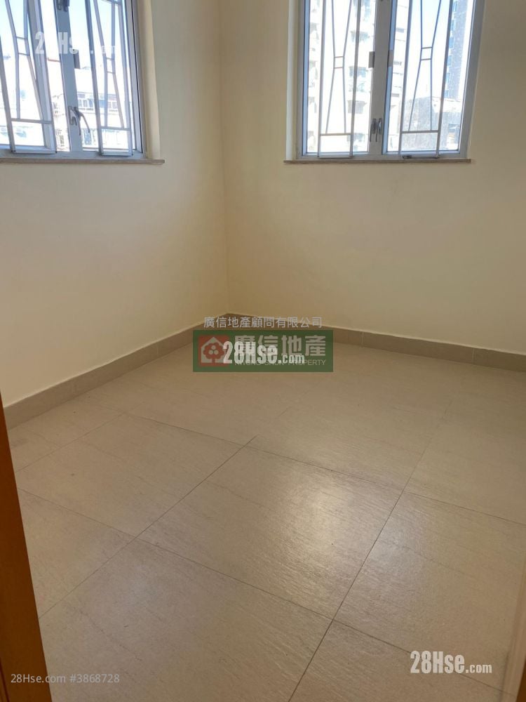 Hang Shing Building Rental 2 Bedrooms , 1 Bathroom 479 ft²