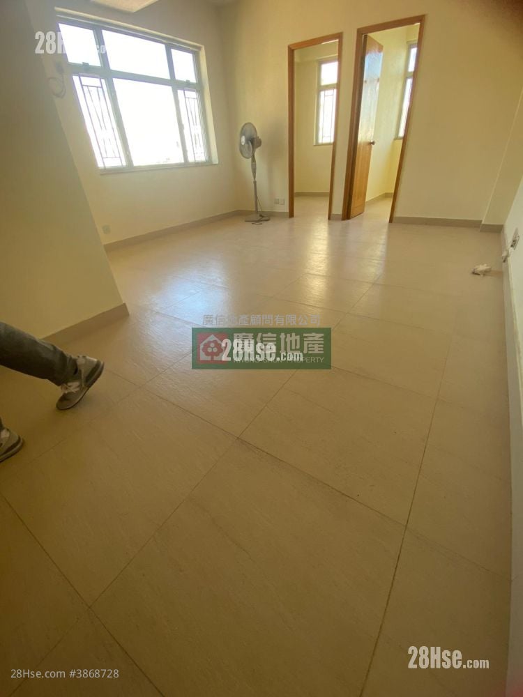 Hang Shing Building Rental 2 Bedrooms , 1 Bathroom 479 ft²