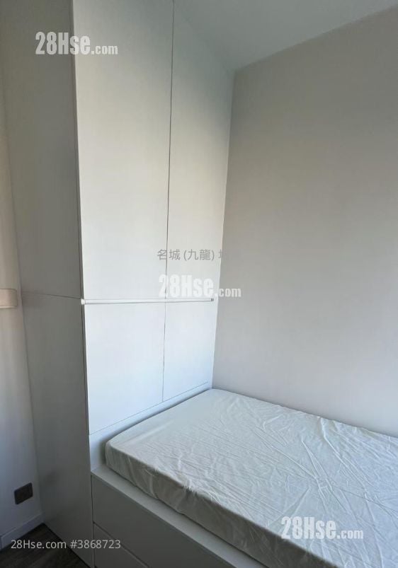 Metro Harbour View Sell 3 Bedrooms , 2 Bathrooms 534 ft²