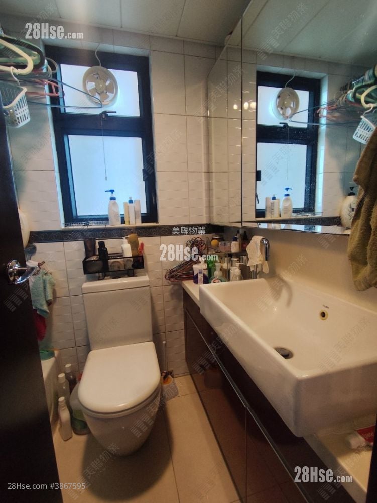 Royal Green Sell 2 Bedrooms 376 ft²