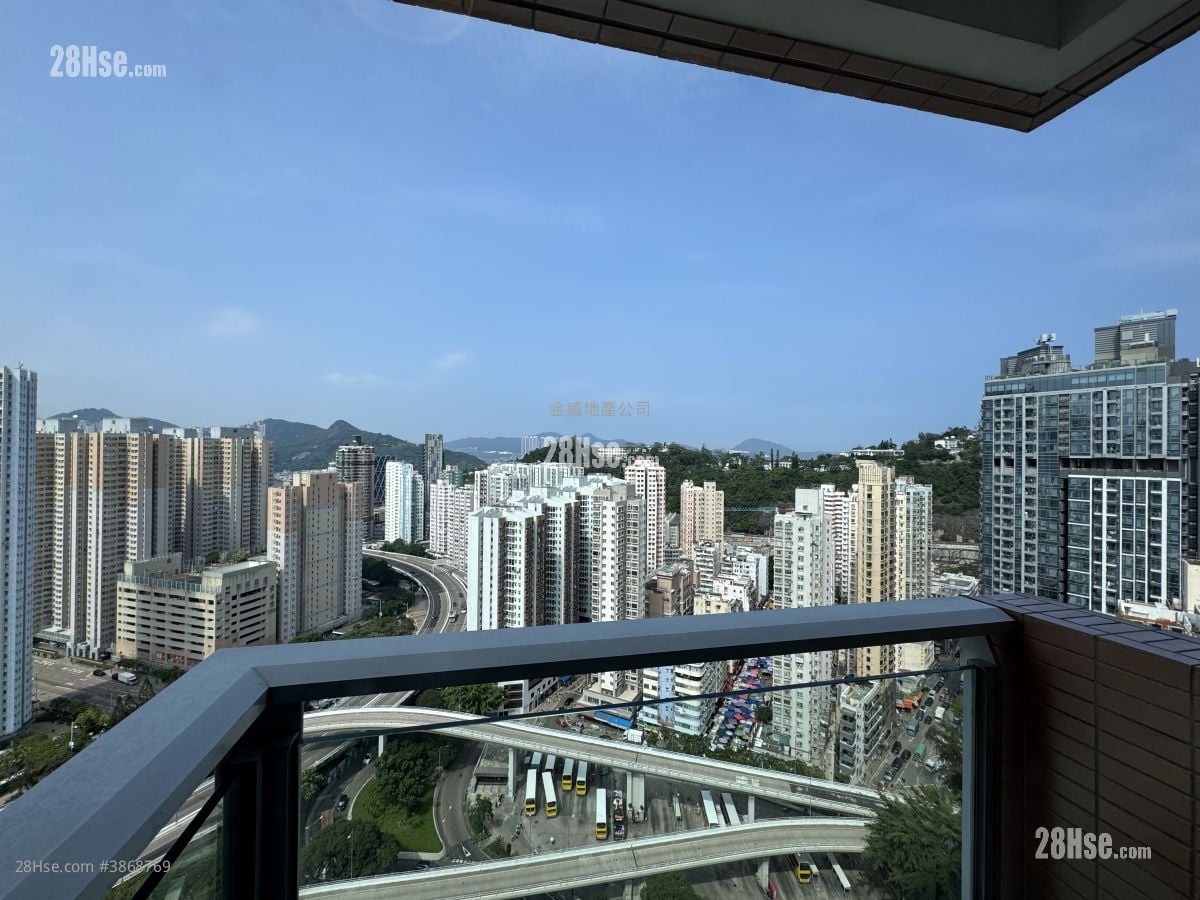 乐融轩 租盘 3 房 , 2 浴室 671 平方尺