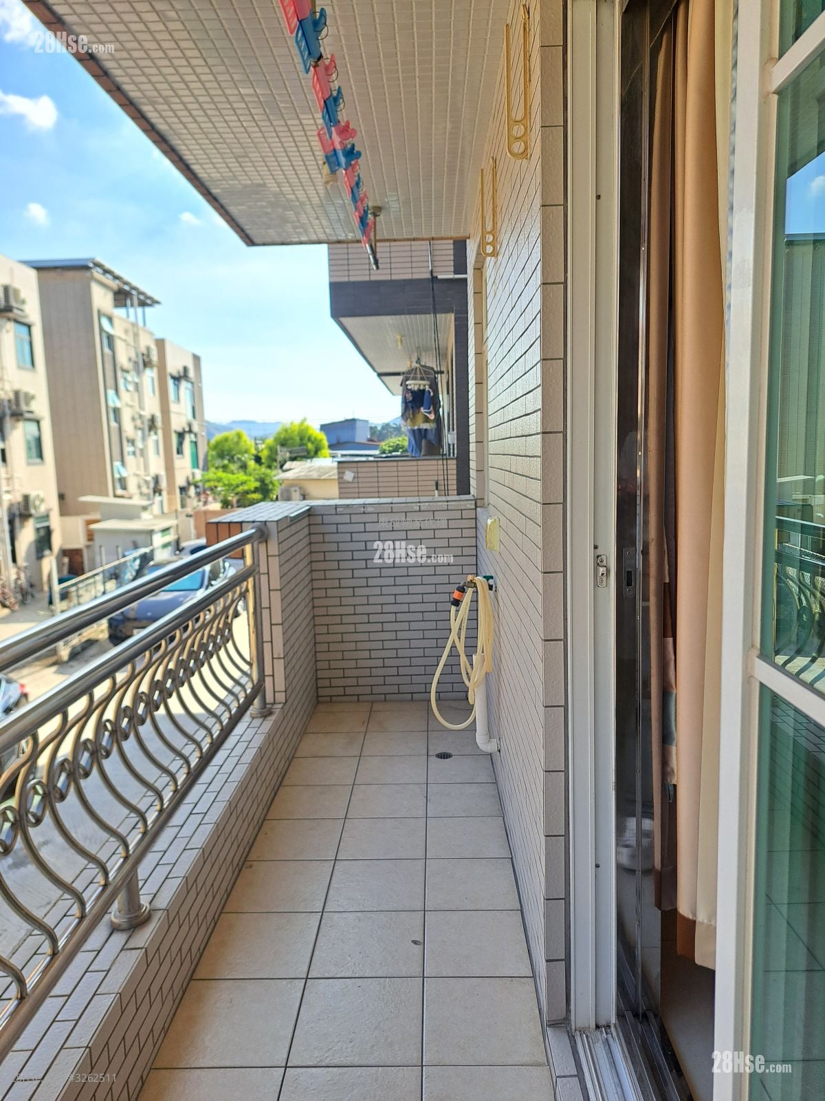 Village Rental 3 Bedrooms , 1 Bathroom 700 ft²