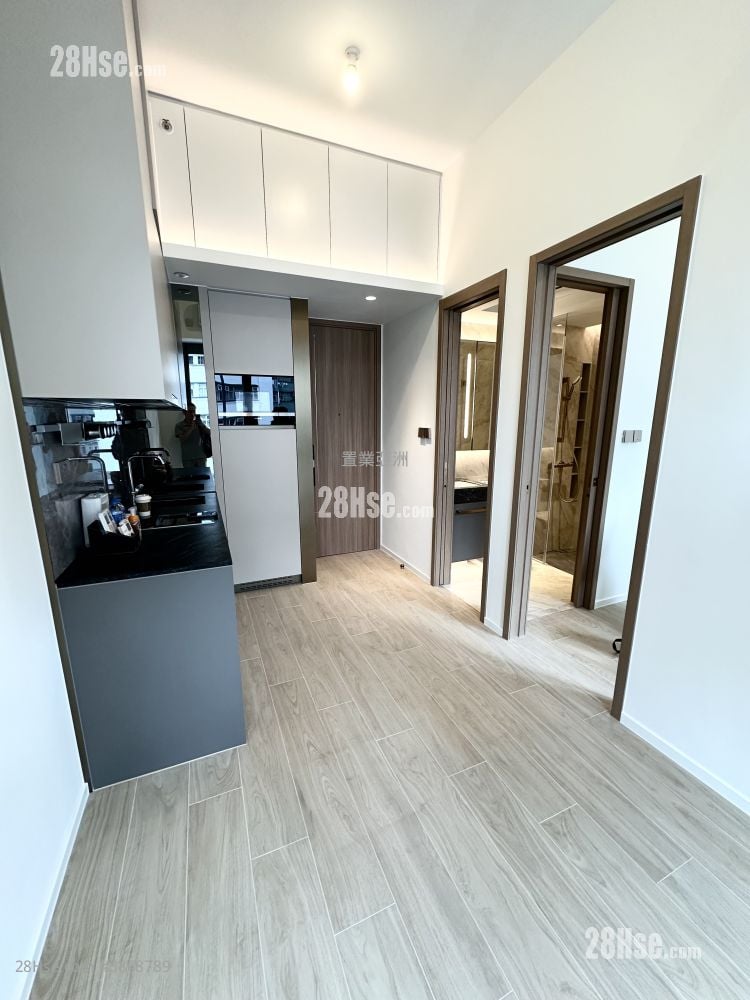 Des Voeux W Residence Rental 1 Bedroom , 1 Bathroom 268 ft²
