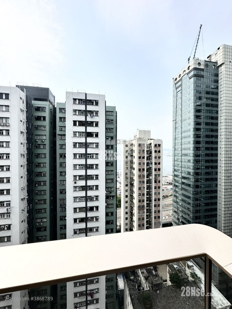 Des Voeux W Residence Rental 1 Bedroom , 1 Bathroom 268 ft²