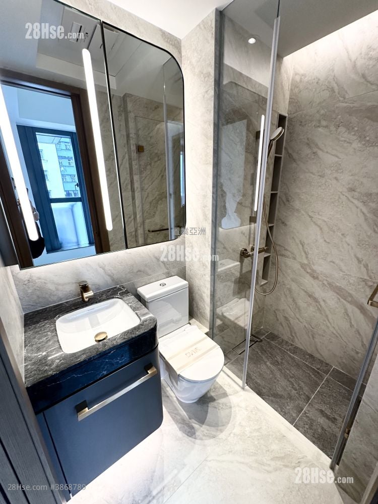 Des Voeux W Residence Rental 1 Bedroom , 1 Bathroom 268 ft²