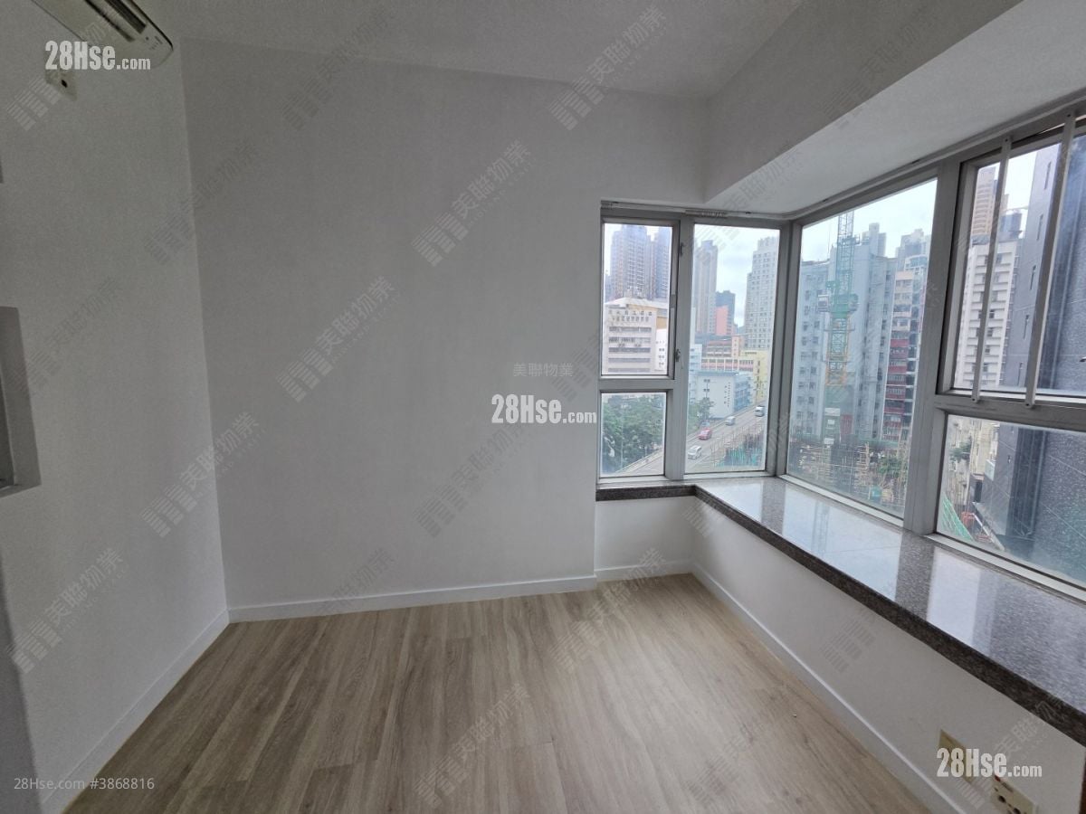 Metro Harbour View Rental 408 ft²