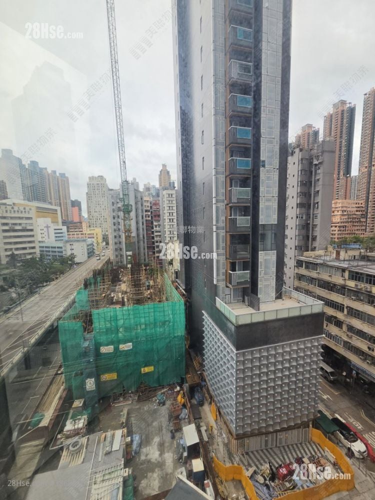 Metro Harbour View Rental 408 ft²