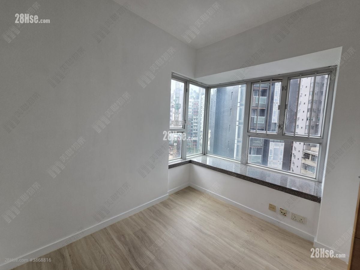 Metro Harbour View Rental 408 ft²