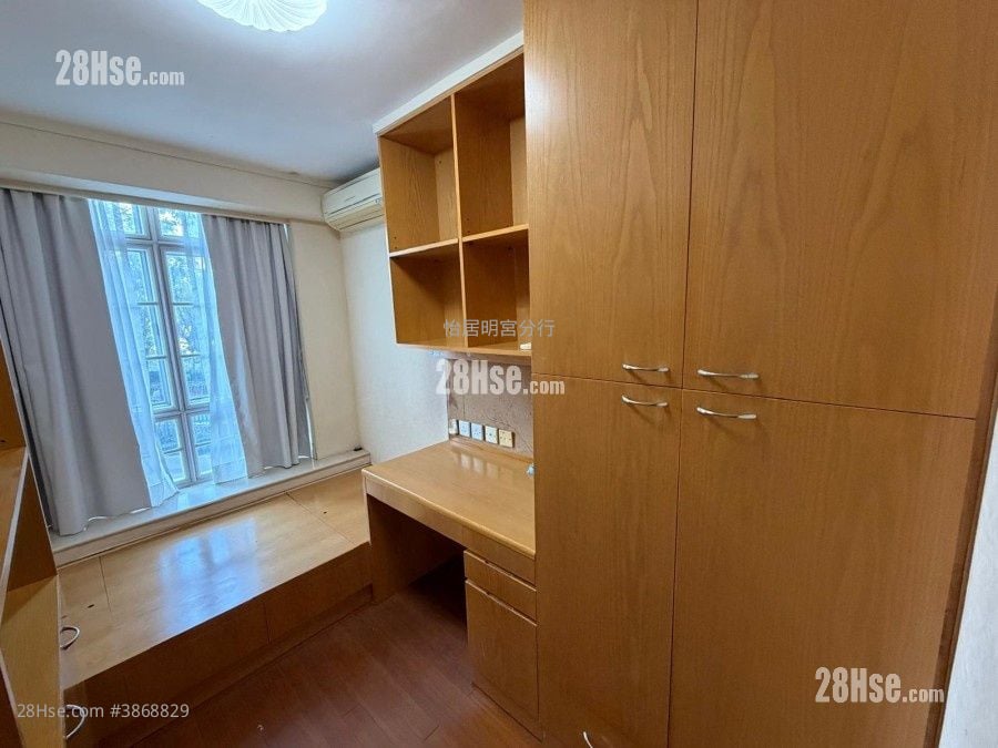 Taikoo Shing Sell 4 Bedrooms , 2 Bathrooms 1,184 ft²
