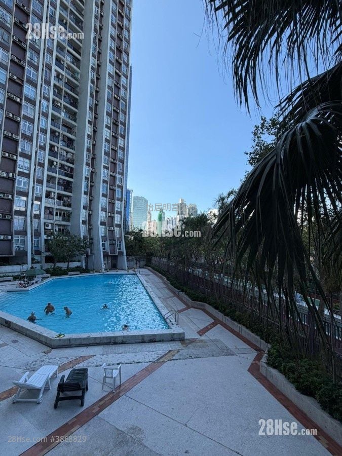 Taikoo Shing Sell 4 Bedrooms , 2 Bathrooms 1,184 ft²