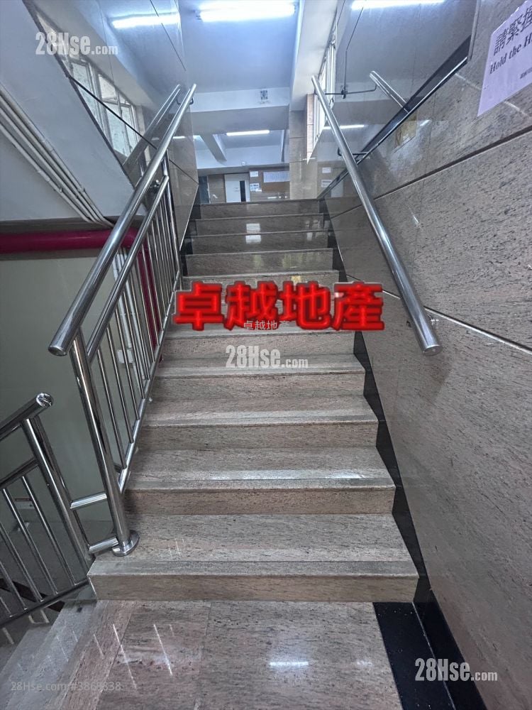 富威花園 租盤 開放式間隔 , 1 浴室 260 平方呎